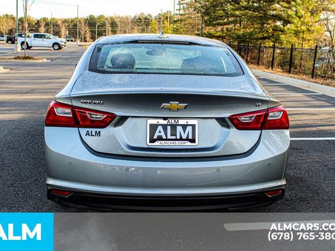 Used 2024 Chevrolet Malibu LT FWD image 11