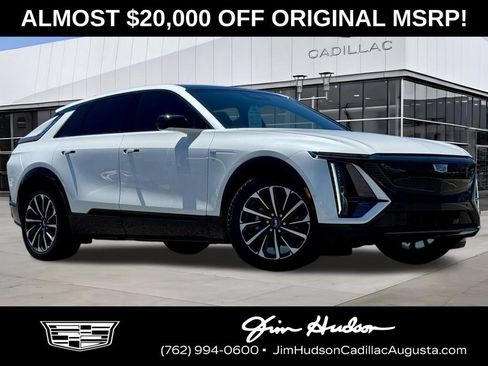 Certified 2024 Cadillac Lyriq Sport RWD image 1