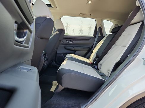 New 2026 Honda CR-V EX image 6