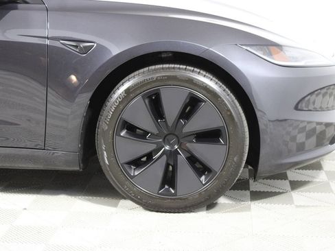 Used 2025 Tesla Model 3 Long Range RWD image 32