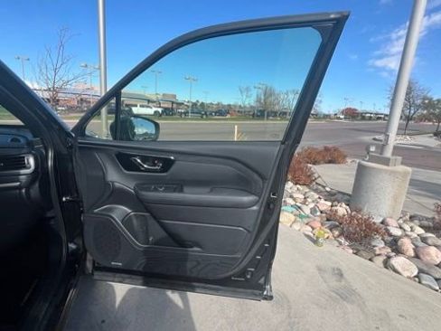 Used 2025 Subaru Forester Limited w/ Popular Package #2 image 21