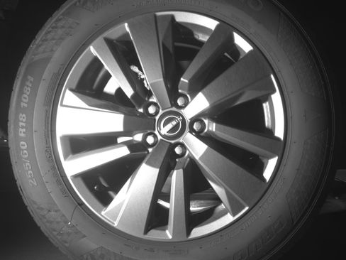 Used 2025 Nissan Pathfinder SV image 15