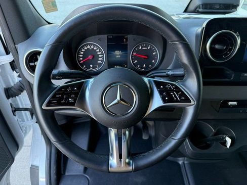 New 2025 Mercedes-Benz Sprinter 2500 image 15