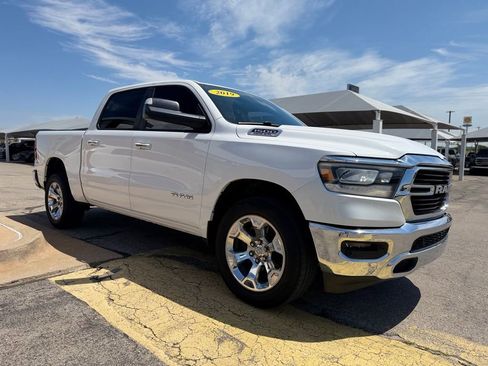 Used 2019 RAM 1500 Big Horn AWD/4WD image 3