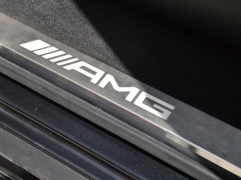 Used 2016 Mercedes-Benz G 63 AMG 4MATIC image 38