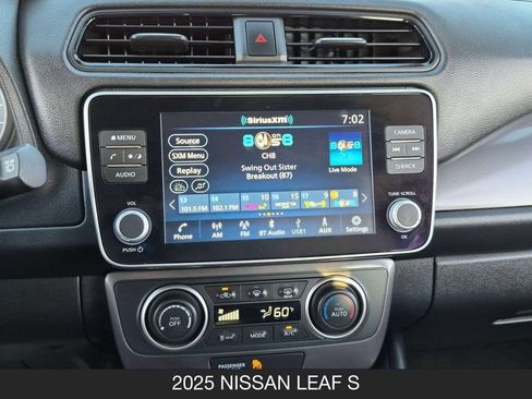 Certified 2025 Nissan Leaf S FWD image 25