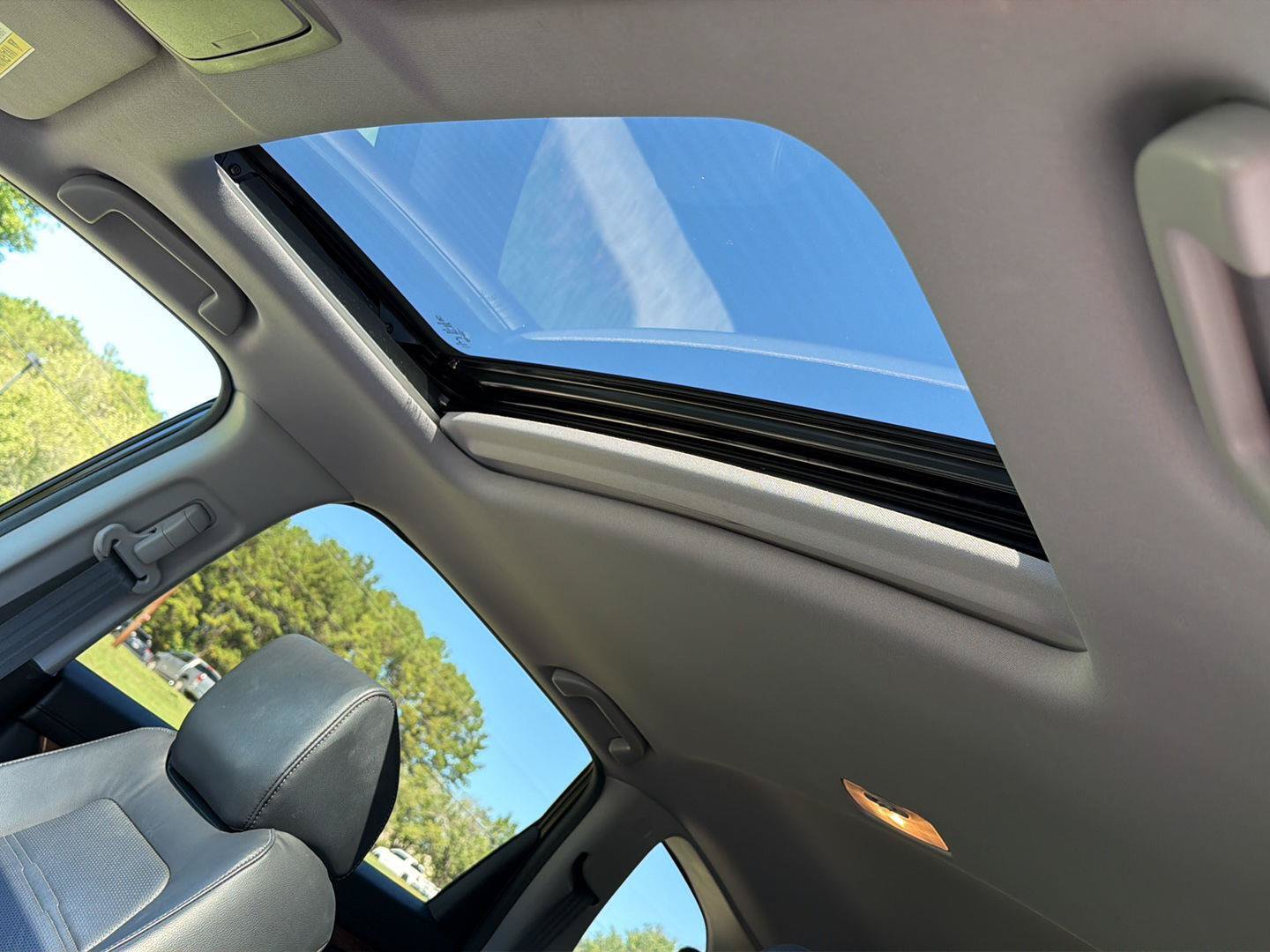 Used 2021 Honda CR-V EX-L image 33