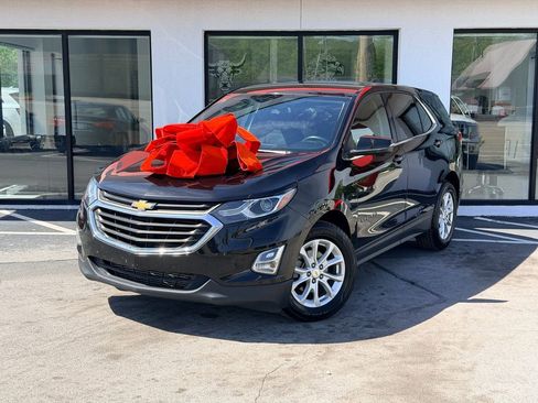 Used 2019 Chevrolet Equinox LT FWD image 1