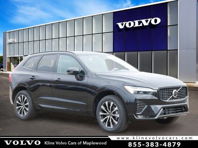 New 2025 Volvo XC60 B5 Core w/ Climate Package