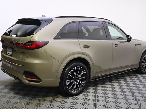 Certified 2026 MAZDA CX-70 3.3 Turbo S w/ Premium Plus AWD/4WD image 7