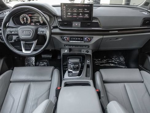 Used 2023 Audi Q5 2.0T Premium Plus w/ Premium Plus Package AWD/4WD image 8