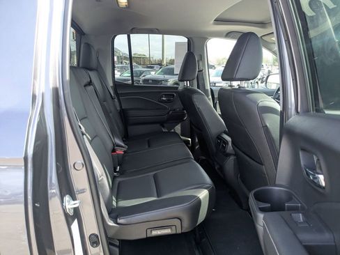 Used 2025 Honda Ridgeline RTL image 29