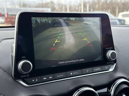 Used 2022 Nissan Sentra SV image 10