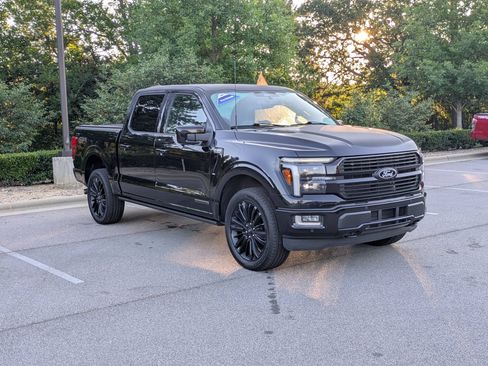 Certified 2025 Ford F150 Platinum w/ Equipment Group 702A High AWD/4WD image 1