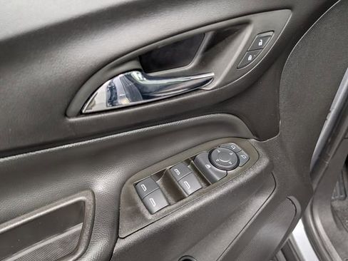 Certified 2023 Chevrolet Equinox LT image 16