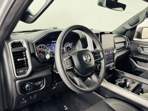 Used 2025 RAM 1500 Big Horn AWD/4WD image 8