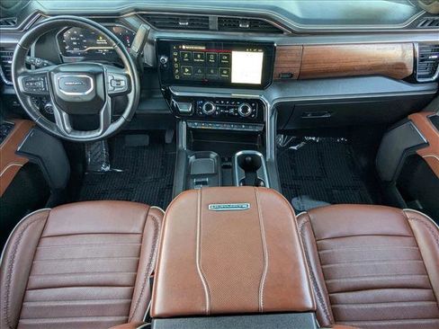 Certified 2025 GMC Sierra 2500 Denali Ultimate w/ Max Trailering Package image 20