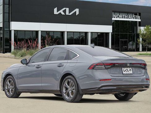 Used 2023 Honda Accord EX-L image 5