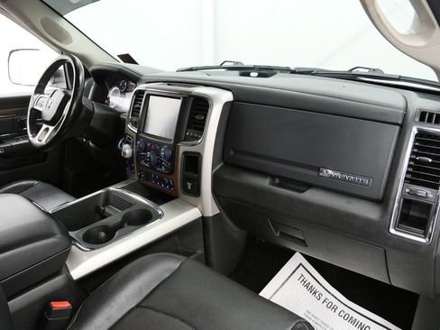 Used 2017 RAM 1500 Laramie w/ Convenience Group image 16