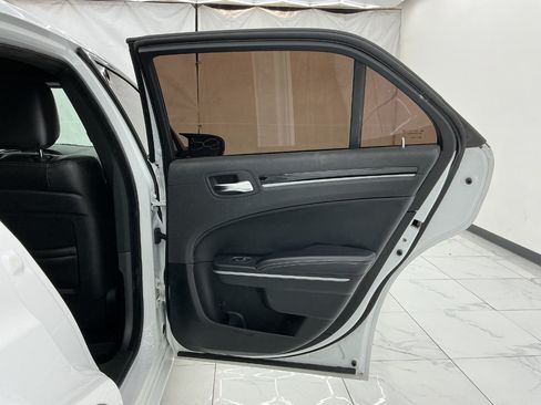 Used 2021 Chrysler 300 S RWD image 25