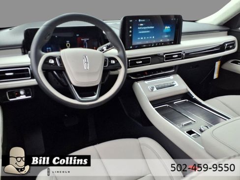 New 2025 Lincoln Aviator Reserve image 32