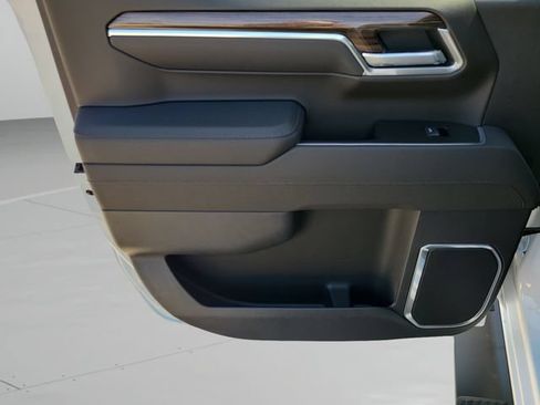 New 2026 Chevrolet Silverado 1500 LT RWD image 15