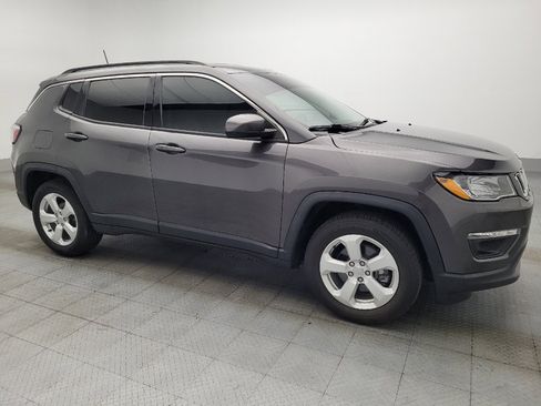 Used 2021 Jeep Compass Latitude FWD image 11