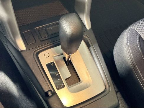 Used 2015 Subaru Forester 2.5i w/ Alloy Wheel Package image 18