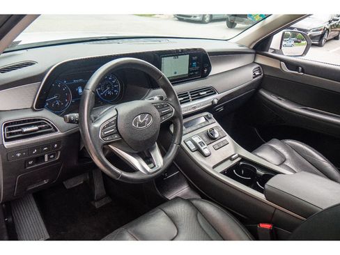Used 2022 Hyundai Palisade SEL w/ 8P Bench Seat Package AWD/4WD image 13