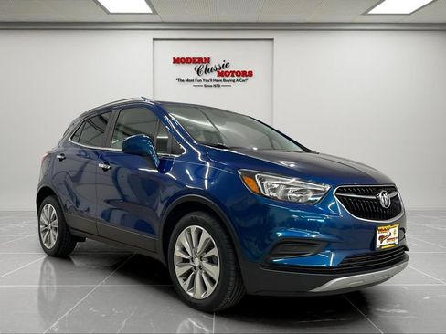 Used 2020 Buick Encore Preferred FWD image 1