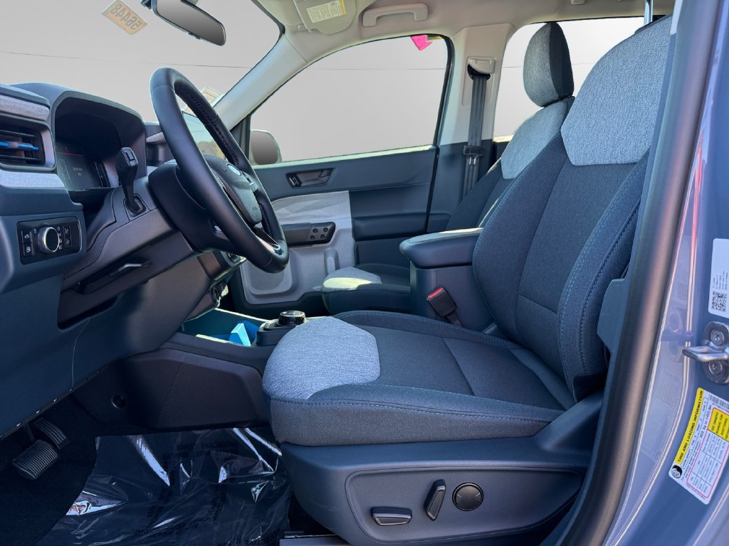 New 2026 Ford Maverick XLT w/ XLT Luxury Package FWD image 9