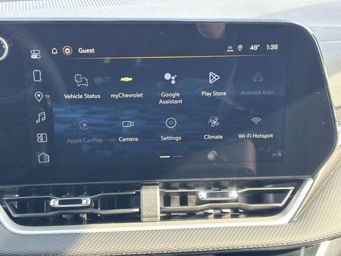 New 2026 Chevrolet Equinox LT w/ Convenience Package II image 17