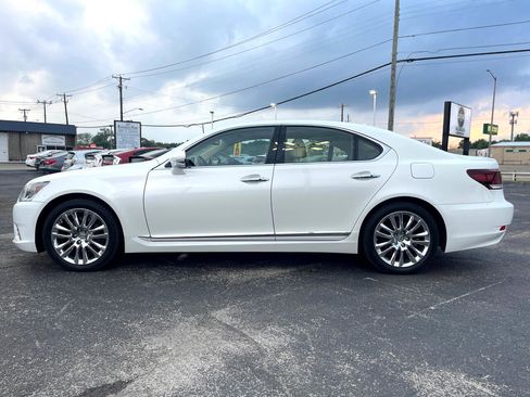 Used 2015 Lexus LS 460 Luxury image 8