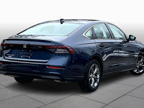 Used 2023 Honda Accord EX image 13