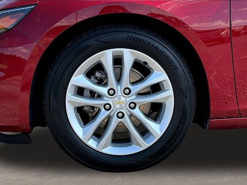 Used 2018 Chevrolet Malibu LT w/ Leather Package image 35