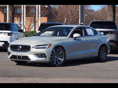 Used 2022 Volvo S60 B5 Inscription w/ Advanced Package