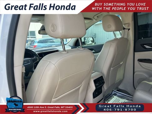 Used 2023 GMC Acadia Denali AWD/4WD image 21