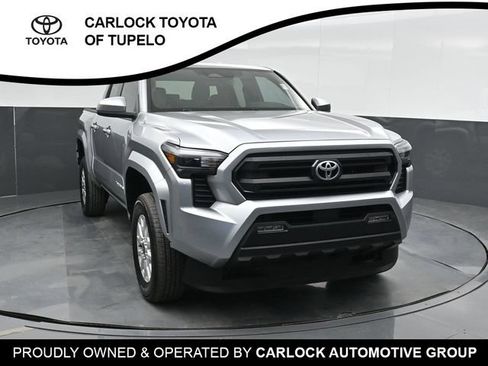 Used 2024 Toyota Tacoma SR5 RWD image 7