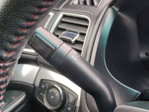 Used 2018 Ford Explorer Sport image 26