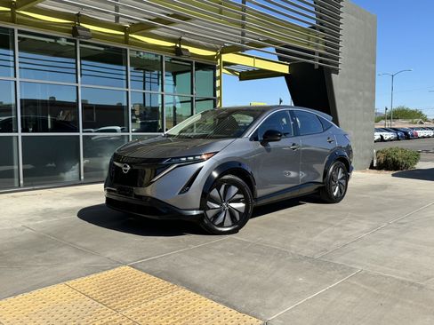 Used 2023 Nissan Ariya FWD image 1