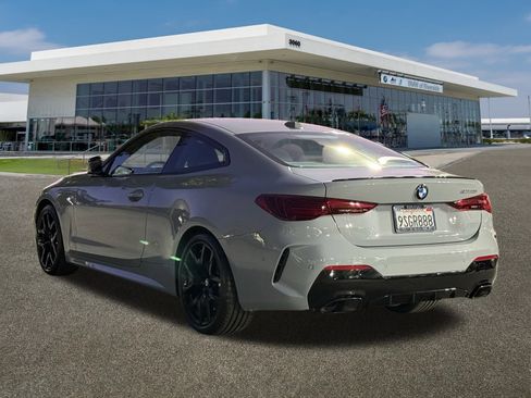 Used 2025 BMW M440i Coupe w/ Premium Package image 8
