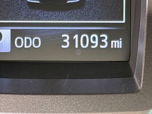 Used 2023 Toyota Tacoma SR5 w/ Technology Package RWD image 21