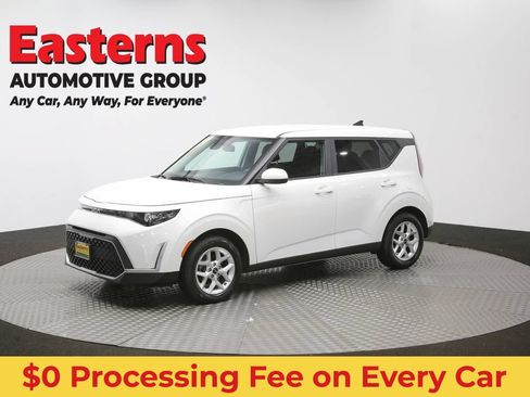 Used 2024 Kia Soul LX w/ Option Group 015 FWD image 54