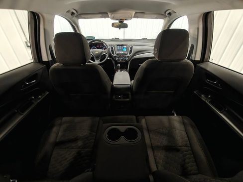 Used 2018 Chevrolet Equinox LT FWD image 25