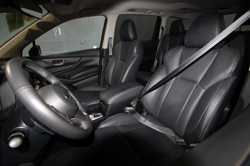 Used 2023 Subaru Ascent Limited AWD/4WD image 4