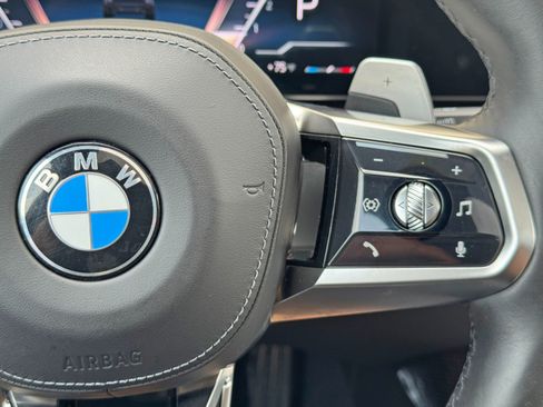 Used 2023 BMW 740i w/ Executive Package RWD image 25