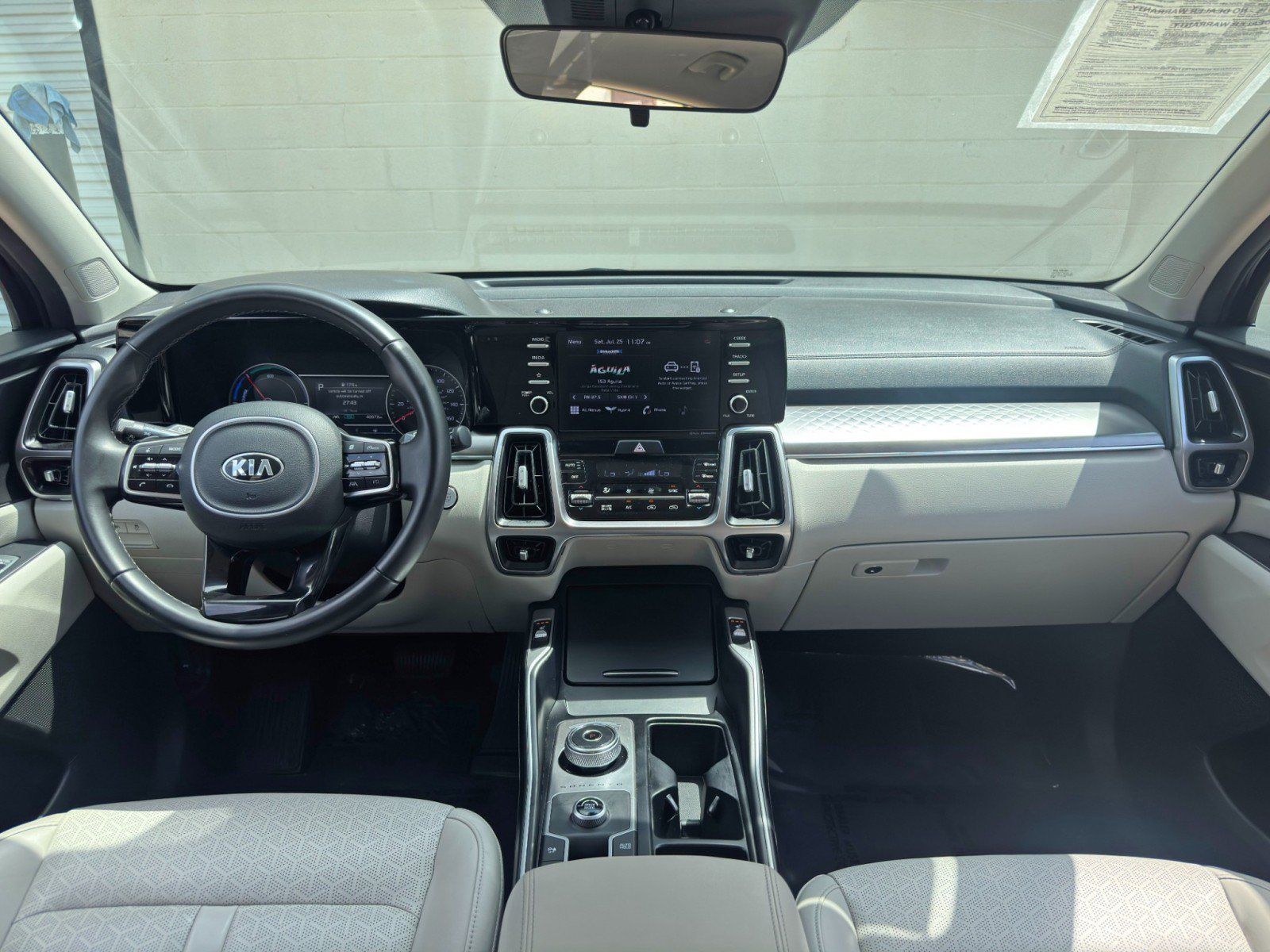 Used 2021 Kia Sorento S FWD image 11