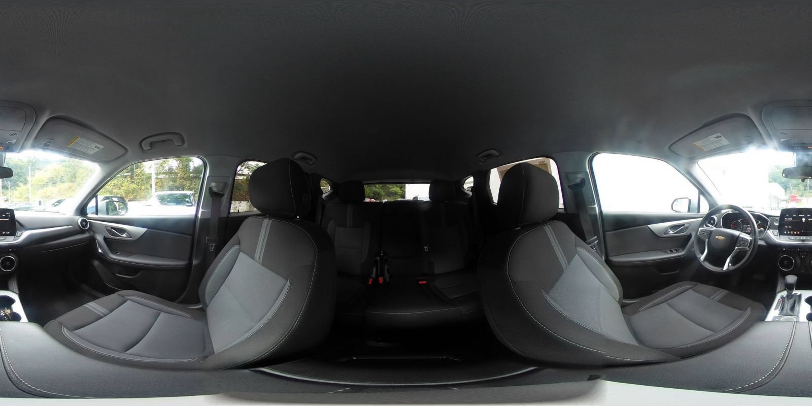 Used 2026 Chevrolet Blazer LT FWD image 42