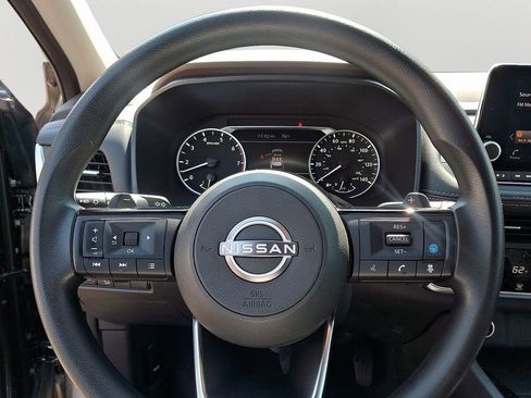 Used 2023 Nissan Rogue SV FWD image 19