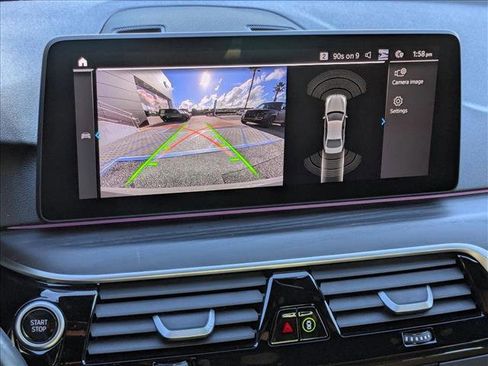 Used 2022 BMW 530e w/ Premium Package image 14